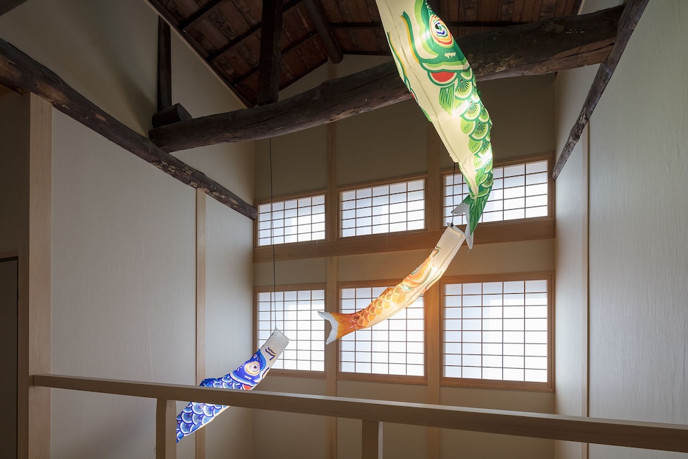 内装1 | 嶋原 懐傳