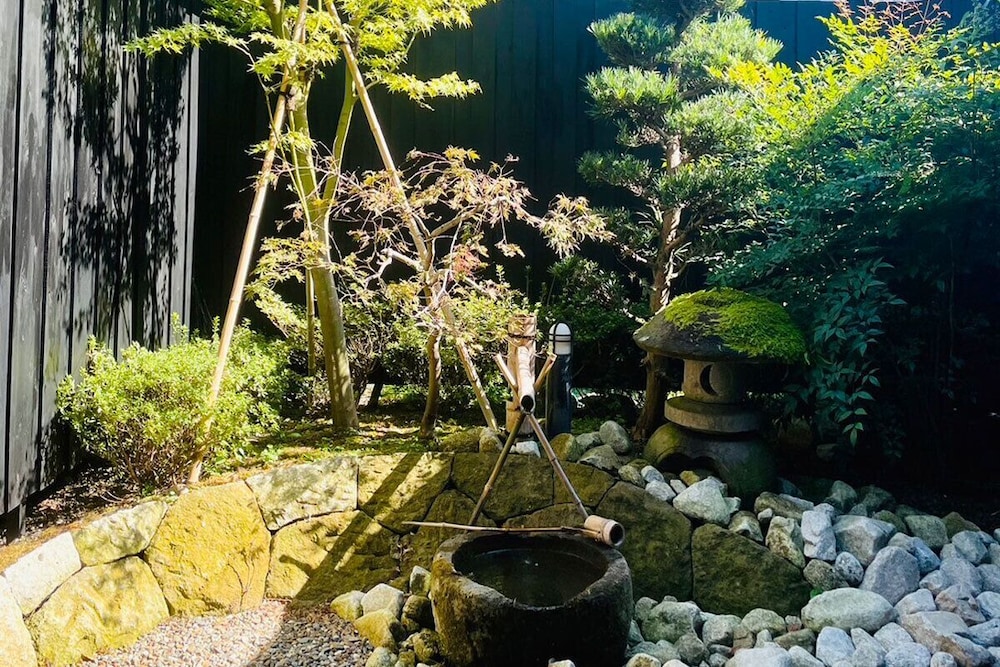 半露天風呂付離れ和洋室 スタンダード会席 禁煙 客室7 | ゆふいん宿 清孔苑