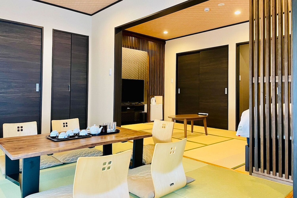 離れ和洋室 半露天風呂付き スタンダード会席 禁煙 客室6 | ゆふいん宿 清孔苑