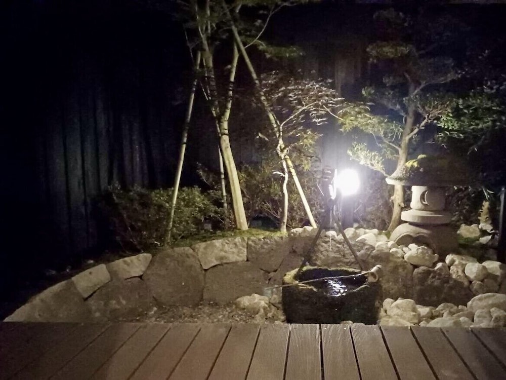 半露天風呂付離れ和洋室 スタンダード会席 禁煙 客室5 | ゆふいん宿 清孔苑