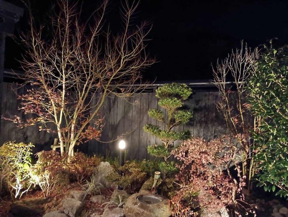 離れ和洋室 半露天風呂付き スタンダード会席 禁煙 客室12 | ゆふいん宿 清孔苑