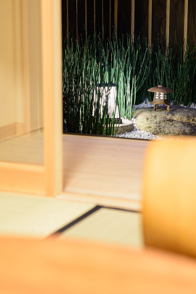 デラックス ルーム 1 客室3 | 京町家 楽遊 堀川五条