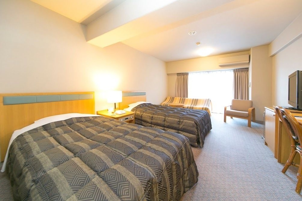 客室1 | ハイパーリゾート ヴィラ塩江