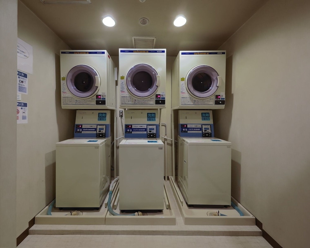 ベーシック ツインルーム 禁煙 ランドリー0 | KKRホテル大阪