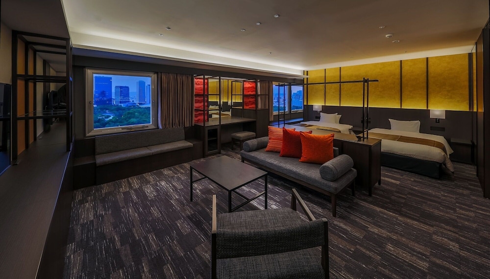 スイート 禁煙 | KKRホテル大阪