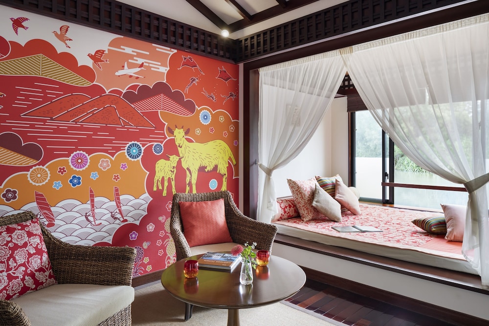 アンバサダー スイート リビング エリア1 | 星野リゾート リゾナーレ小浜島