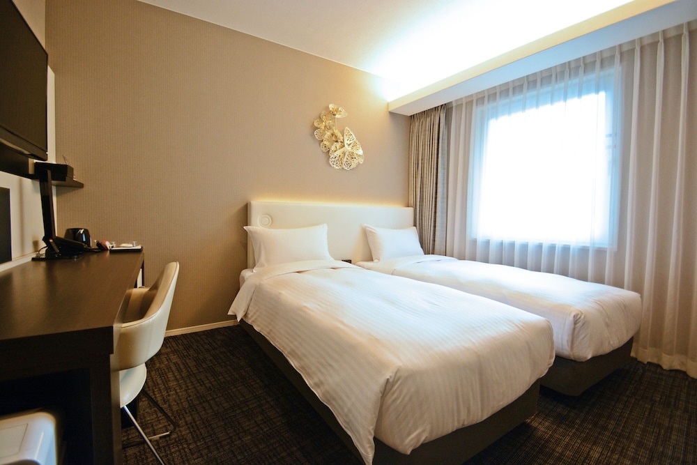 アジョイニングルーム(隣室確約ツインルーム 2部屋)（禁煙） 客室1 | プレミアホテル -CABIN PRESIDENT- 大阪