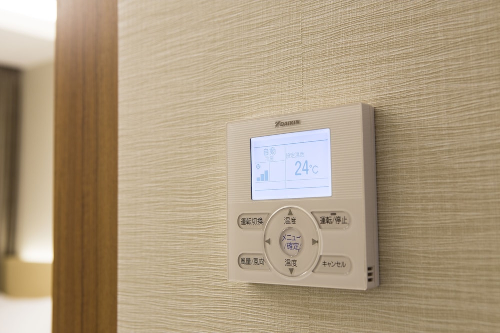 クイーンルーム（禁煙） 客室の設備とサービス2 | プレミアホテル -CABIN PRESIDENT- 大阪