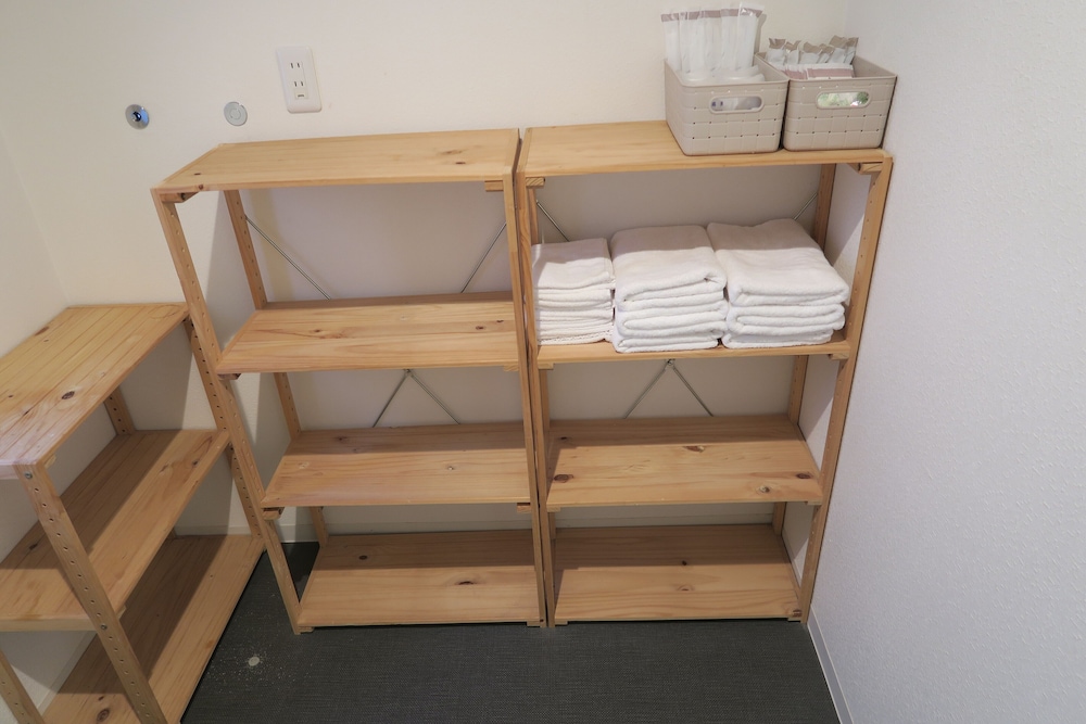 デラックス和室 キッチン付き バスルーム1 | ロジーホテルなんば