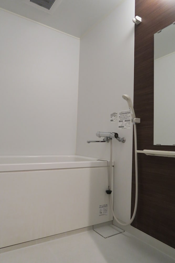 デラックス和室 キッチン付き バスルーム0 | ロジーホテルなんば