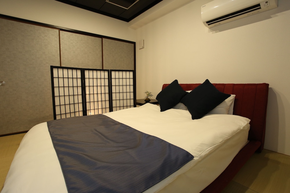 スタンダード和室 (ダブルベッド1台) | ロジーホテルなんば