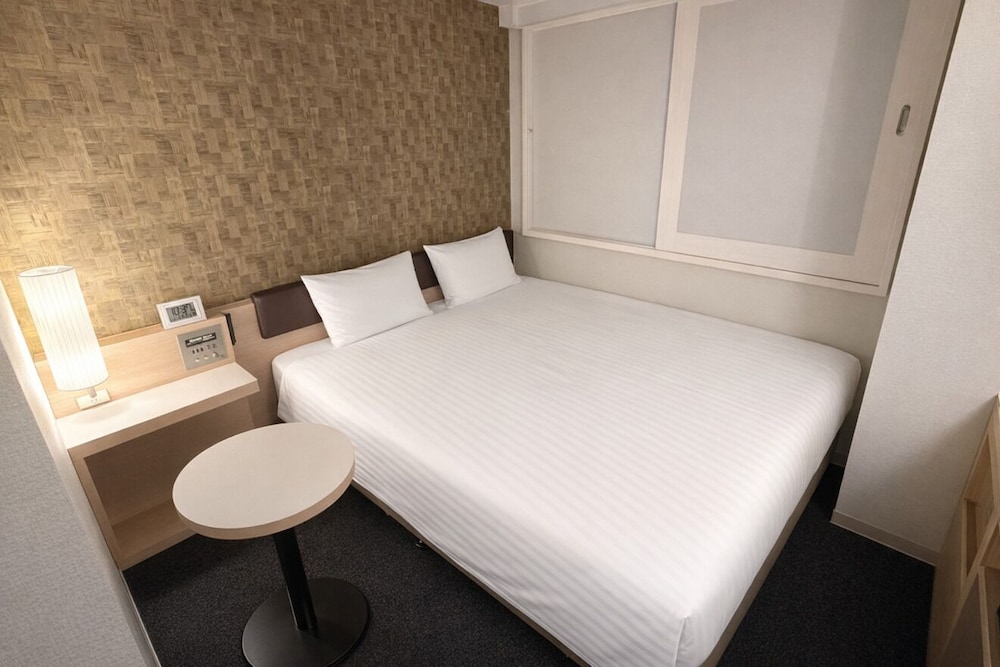 デラックス ダブルルーム 喫煙可 | 三交イン四日市駅前