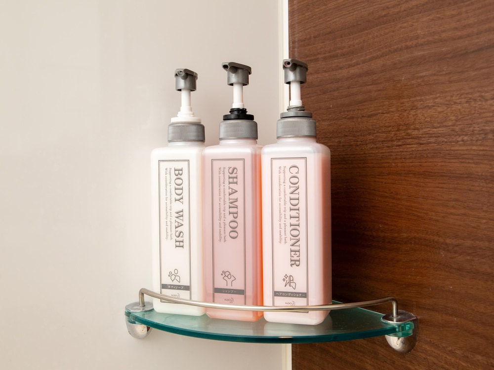 スタンダード ルーム ダブルベッド 1 台 禁煙 バスルーム1 | コンフォートホテルERA東京東神田