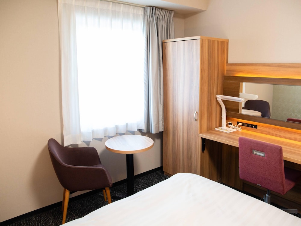スタンダード ルーム 禁煙 (2 Twin Beds and Trundle Bed) 客室3 | コンフォートホテルERA東京東神田