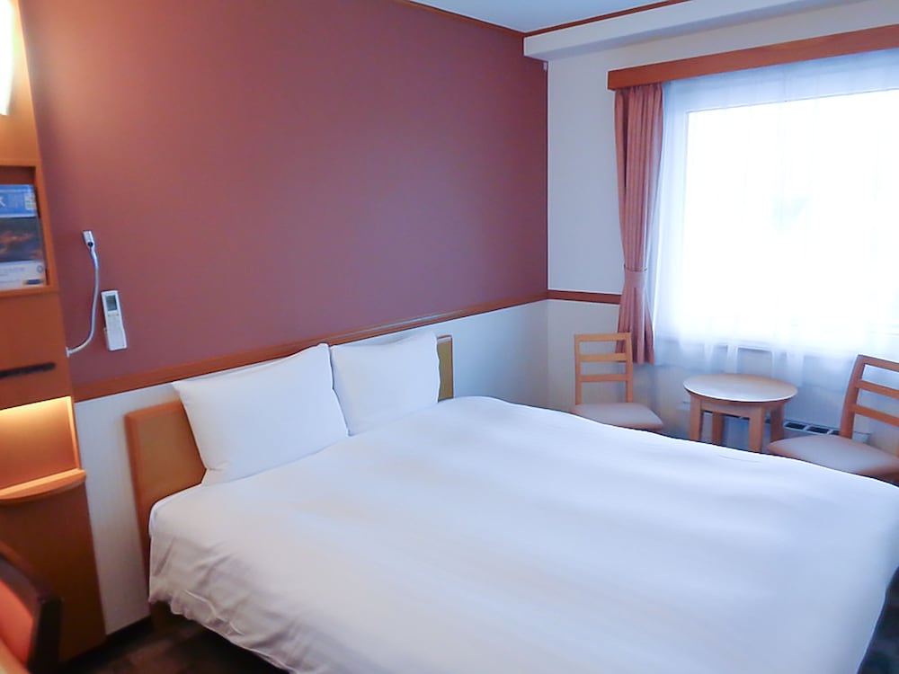 スタンダード ダブルルーム 喫煙可 | 東横 INN 富士山沼津駅北口 2