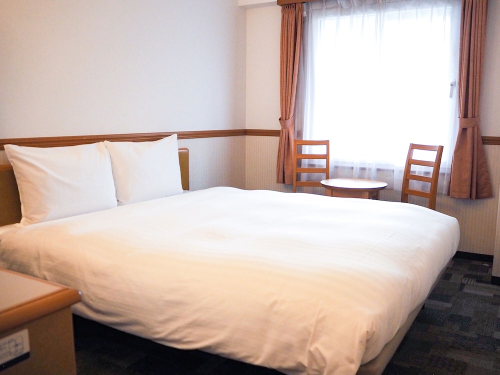 スタンダード ダブルルーム 喫煙可 | 東横 INN 小倉駅南口