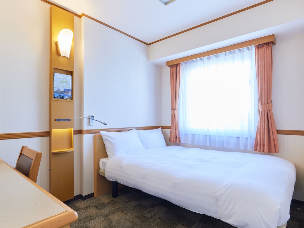 エコノミー ダブルルーム 喫煙可 | 東横 INN 大阪阪急十三駅西口 1
