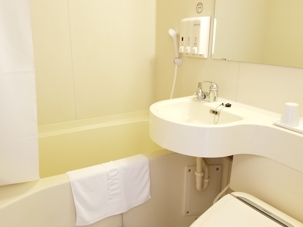 ダブルルーム キングベッド 1 台 禁煙 バスルーム1 | 東横 INN 日本橋馬喰町