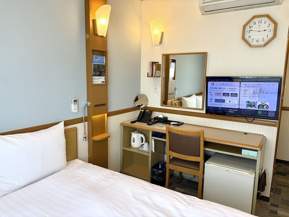 エコノミー ダブルルーム 喫煙可 客室1 | 東横INN和光市駅前