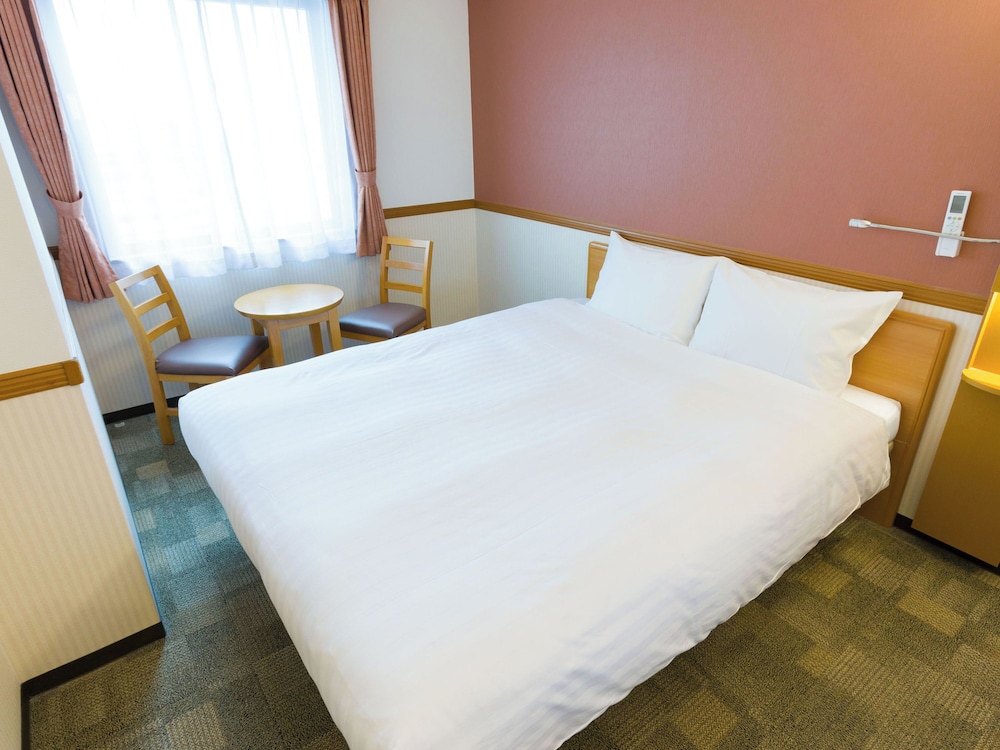 スタンダード ダブルルーム 喫煙可 客室2 | 東横INN八戸駅前