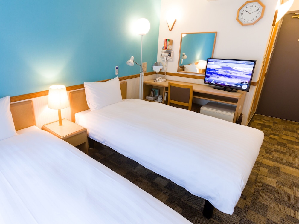 スタンダード ツインルーム 喫煙可 客室2 | 東横INN横浜スタジアム前 2