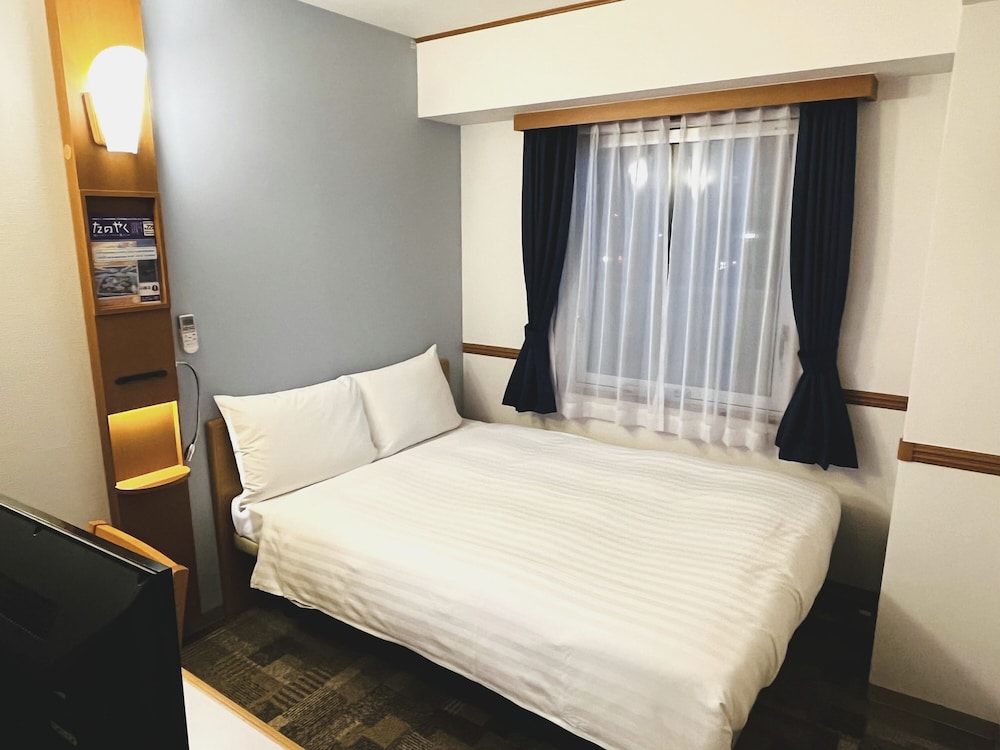 客室1 | 東横イン神戸三宮駅東