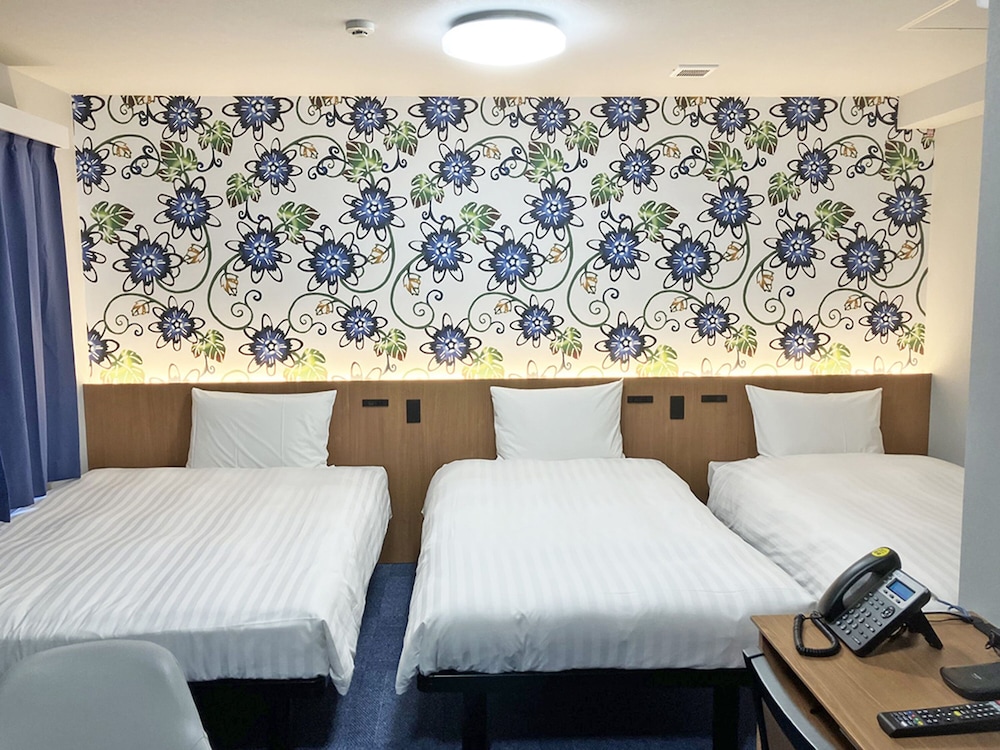 スタンダード トリプルルーム 禁煙 | 東横INN那覇旭橋駅前