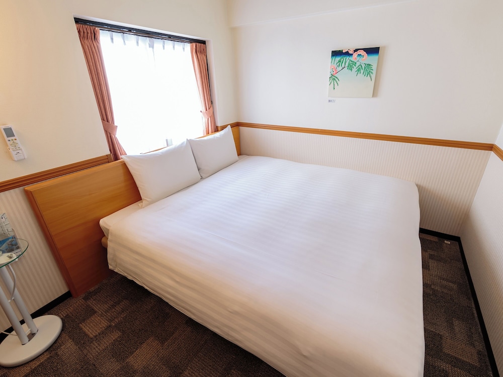 キング ダブルルーム 禁煙 | 東横INN名古屋錦