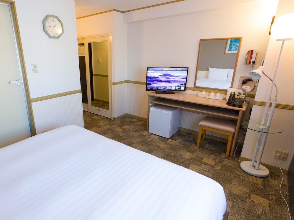 スタンダード ダブルルーム 喫煙可 客室2 | 東横 INN 蒲田東口