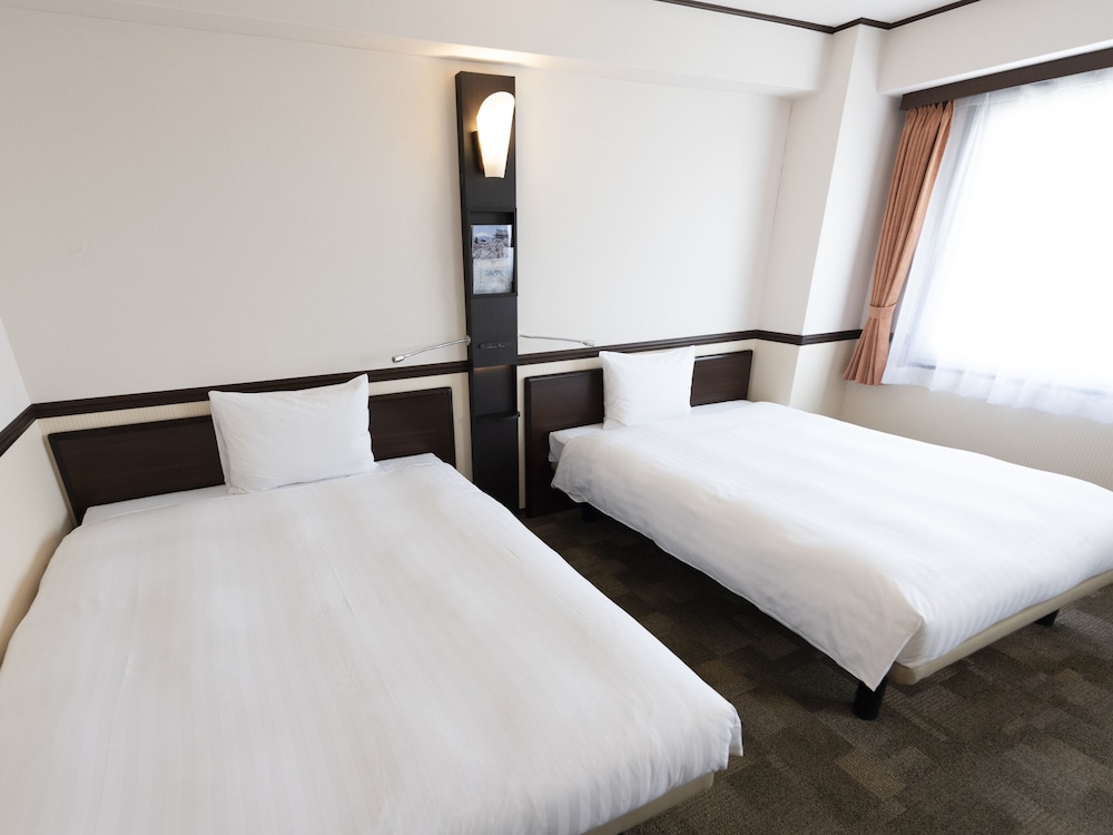 スタンダード ツインルーム 禁煙 客室6 | 東横INN伊勢松阪駅前