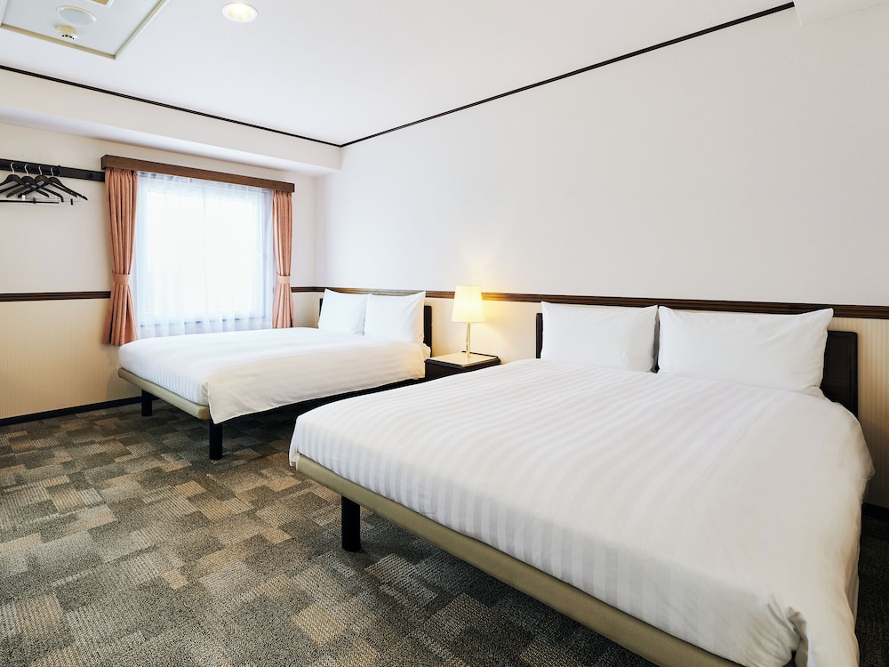 スタンダード ツインルーム 喫煙可 | 東横INN大阪伊丹空港