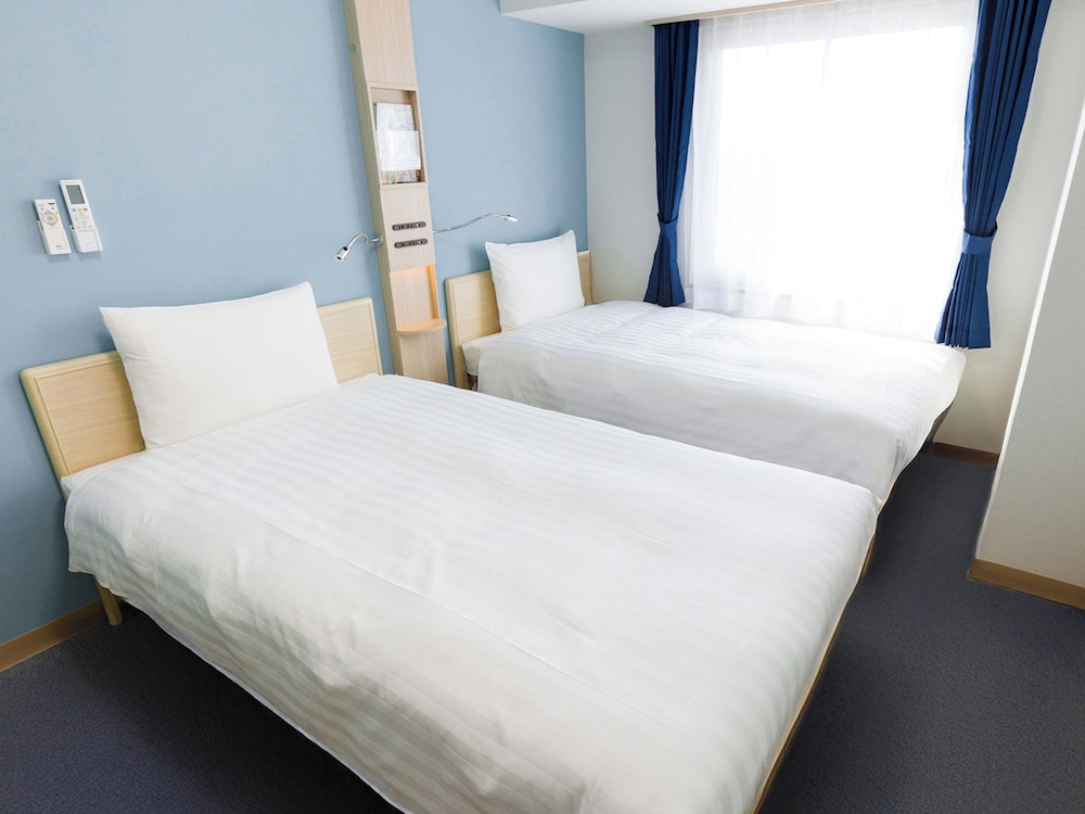 スタンダード ツインルーム 喫煙可 客室1 | 東横 INN 鹿児島中央駅東口