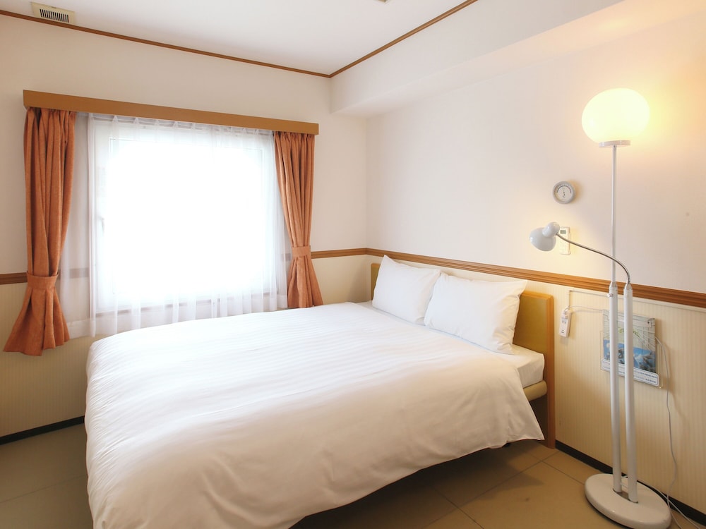 ミニダブル喫煙 | 東横 INN 石垣島