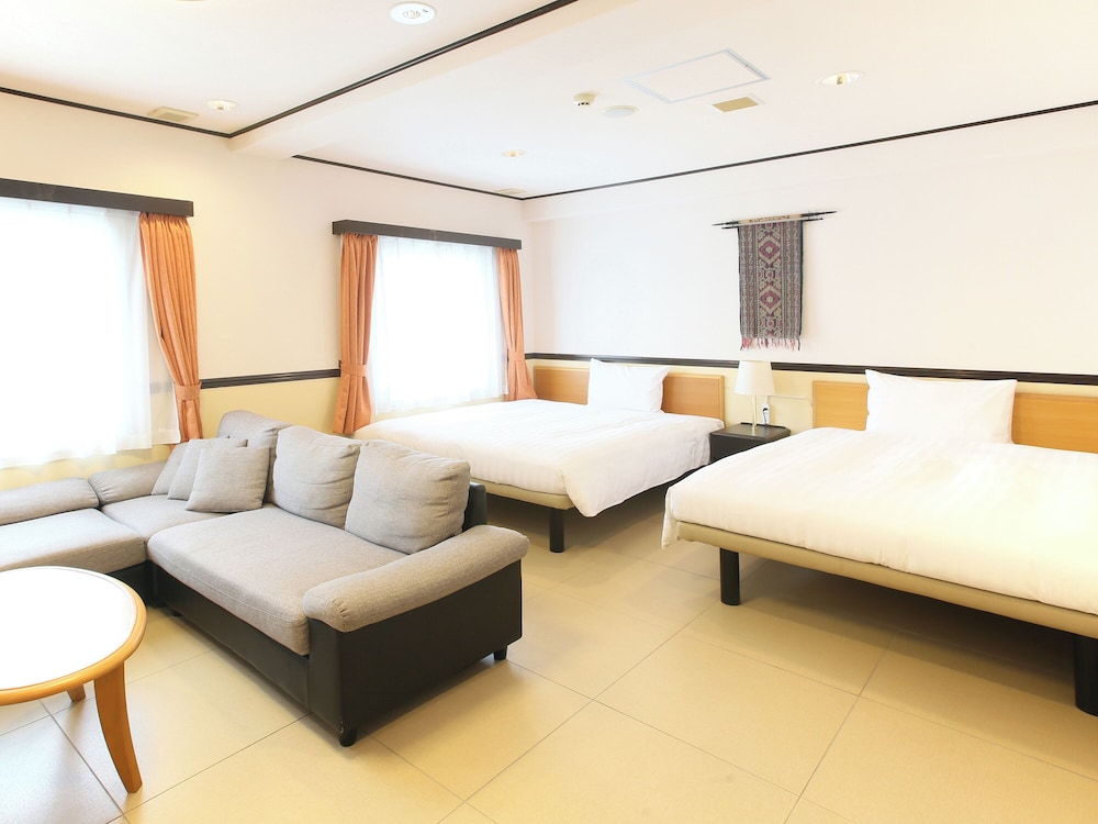 デラックス ツインルーム 禁煙 | 東横 INN 石垣島