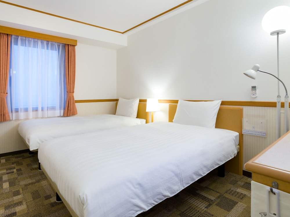 ツイン喫煙 | 東横 INN 石垣島