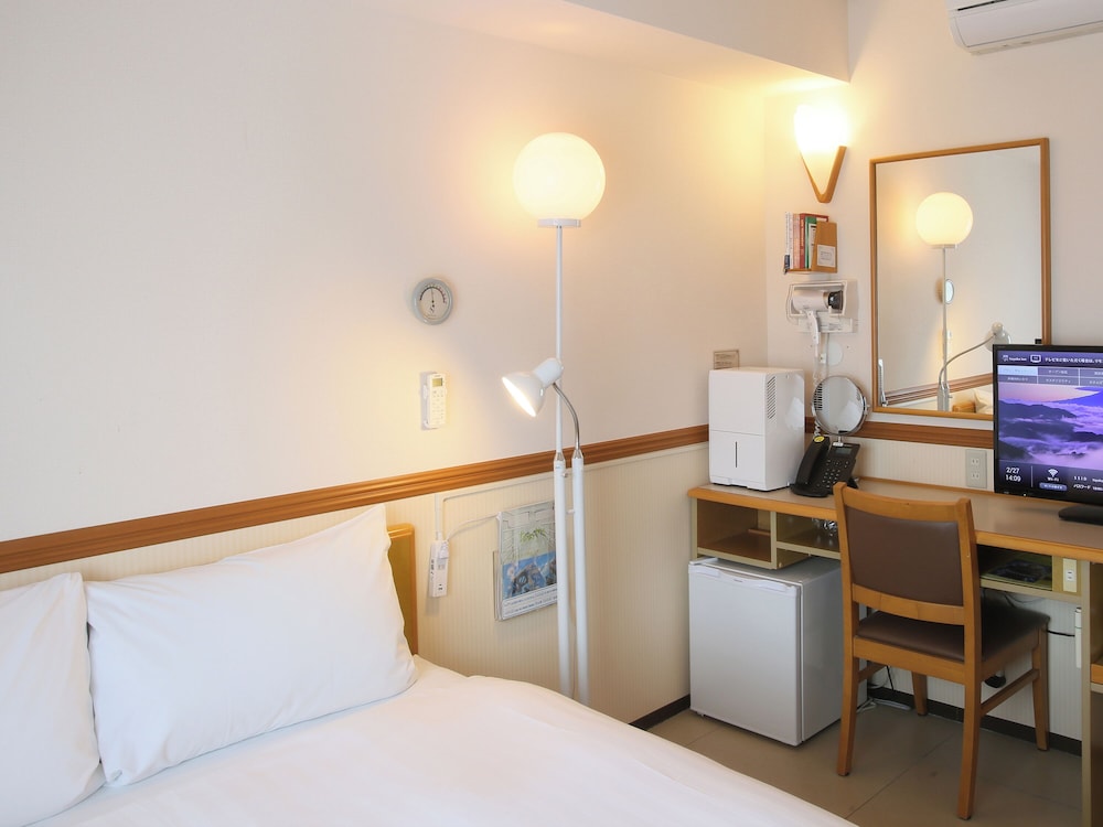 ミニダブル喫煙 客室1 | 東横 INN 石垣島