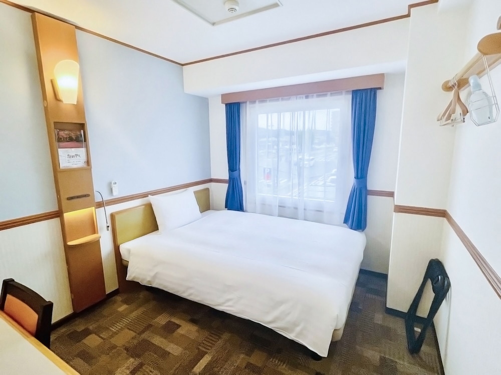 エコノミー ダブルルーム 喫煙可 | 東横 INN 東広島駅前