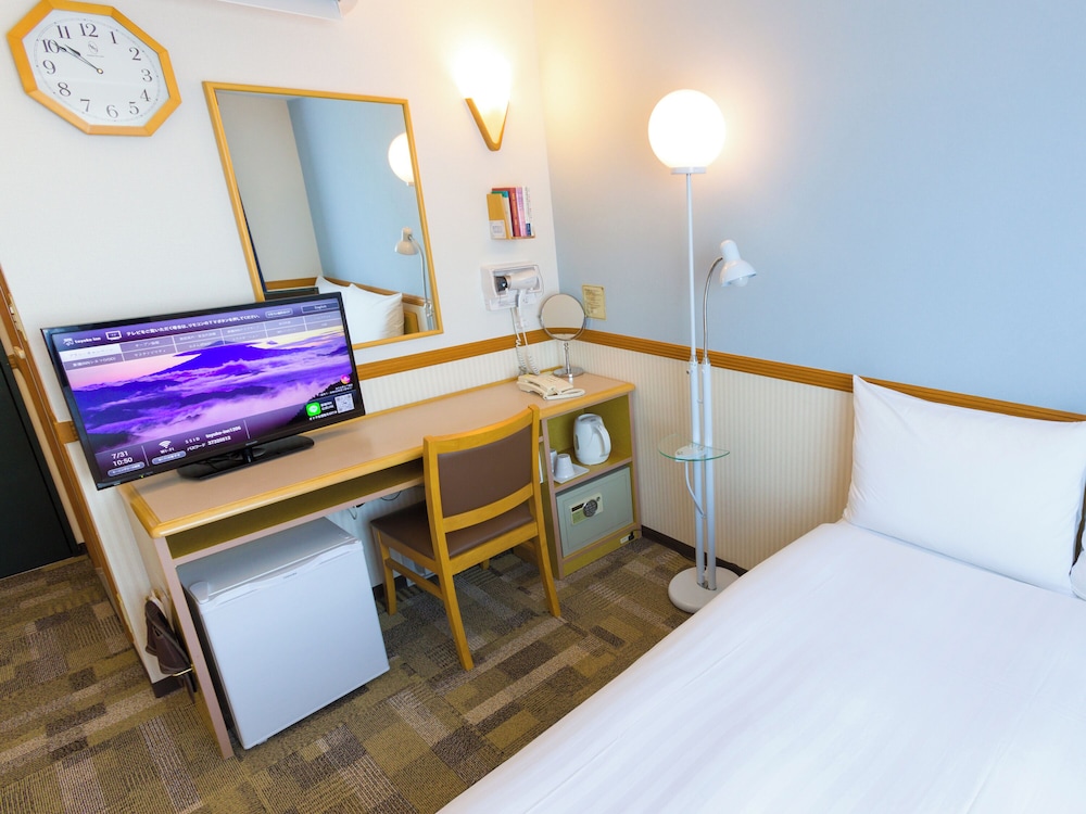 エコノミー ダブルルーム 喫煙可 客室1 | 東横 INN 東京駅新大橋前