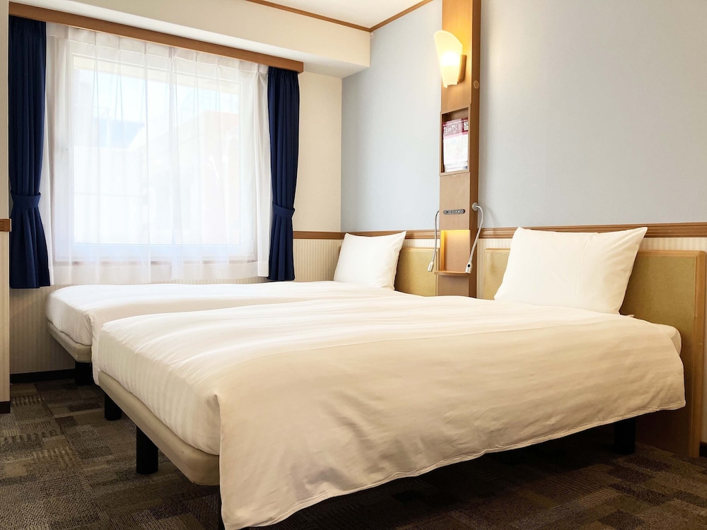 スタンダード ツインルーム 喫煙可 | 東横 INN 東京駅新大橋前