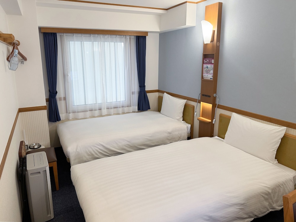 ペット同伴 (小型犬) 禁煙ツイン | 東横INN那覇おもろまち駅前