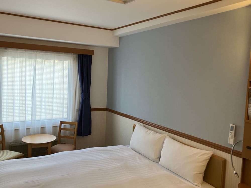 スタンダード ダブルルーム 喫煙可 | 東横INN新潟古町