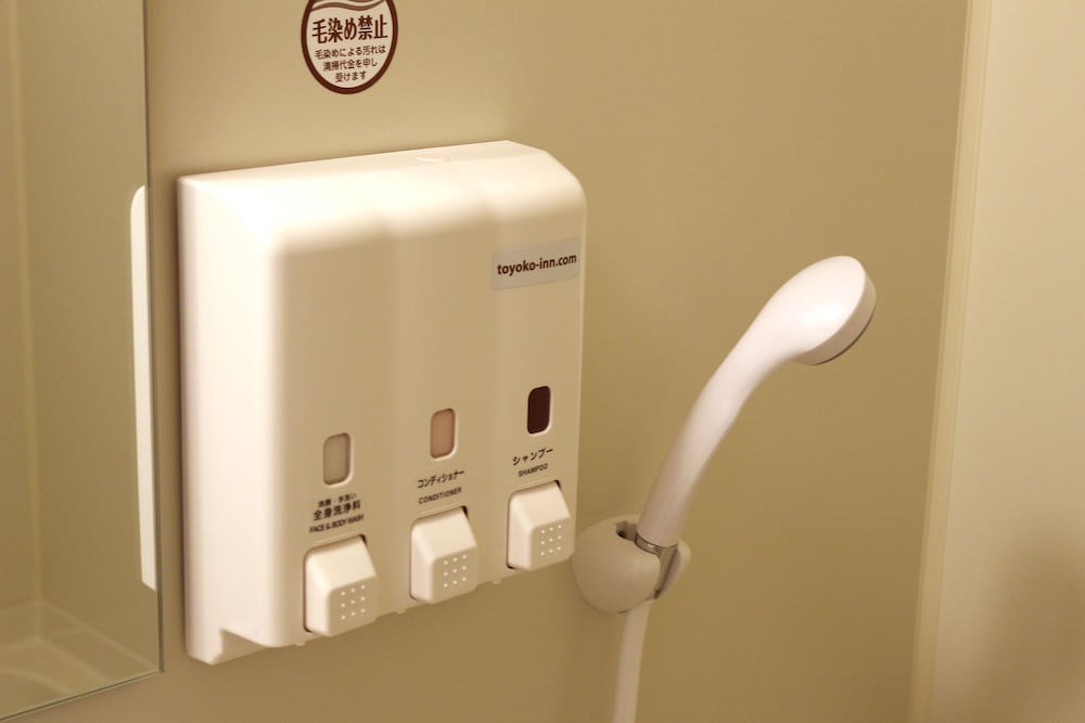 エコノミー ダブルルーム 喫煙可 バスルームの設備0 | 東横INN大分中津駅前