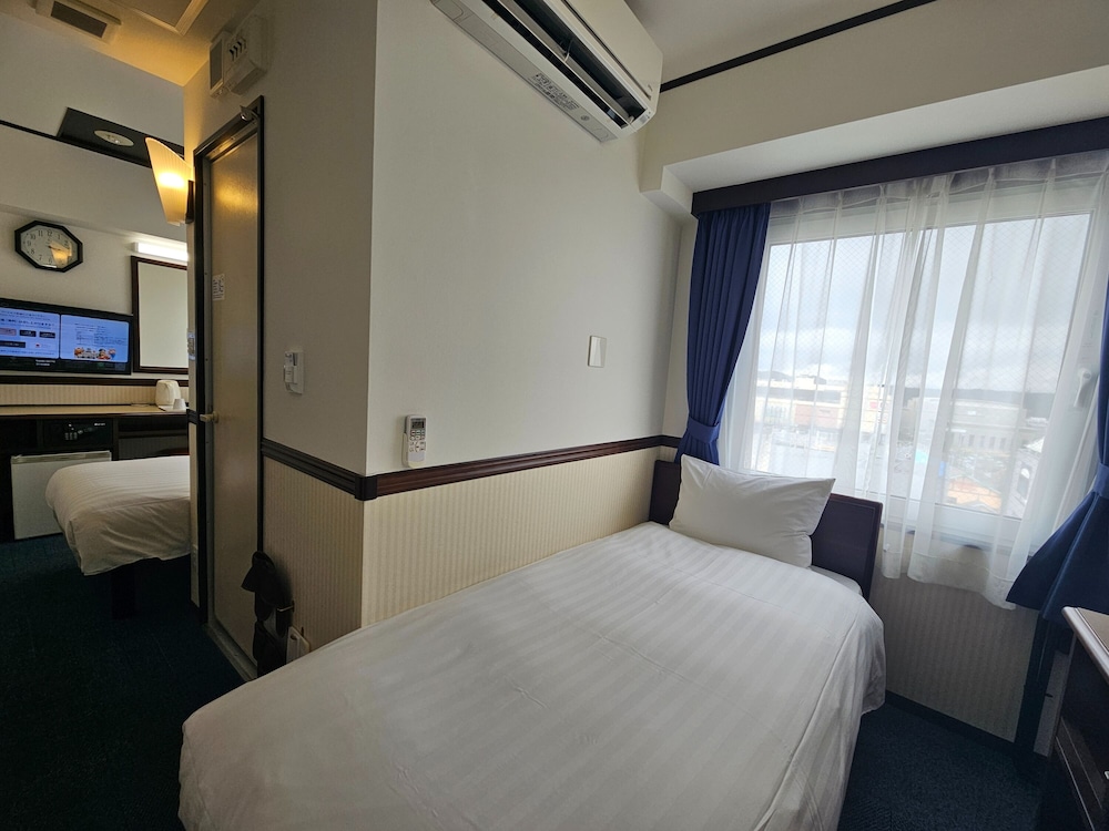 セパレートツイン 喫煙可 | 東横 INN 東京秋川駅北口