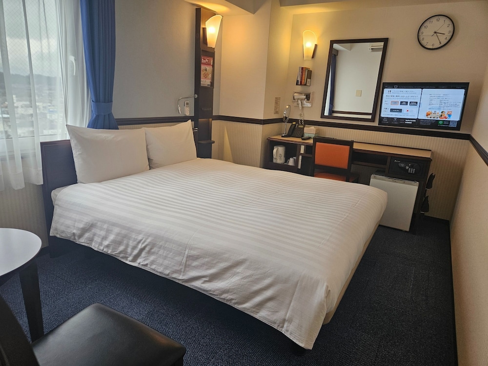 スーペリア ダブルルーム 喫煙可 | 東横 INN 東京秋川駅北口