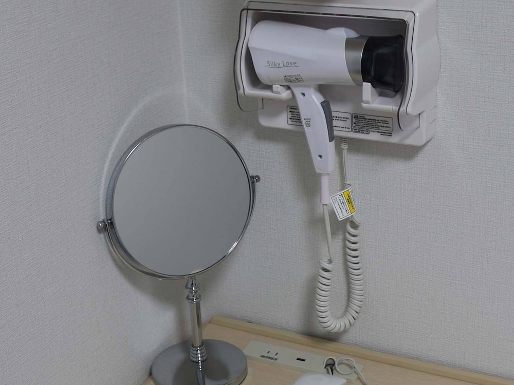 スタンダード ダブルルーム 喫煙可 客室の設備とサービス1 | 東横INN佐賀駅前