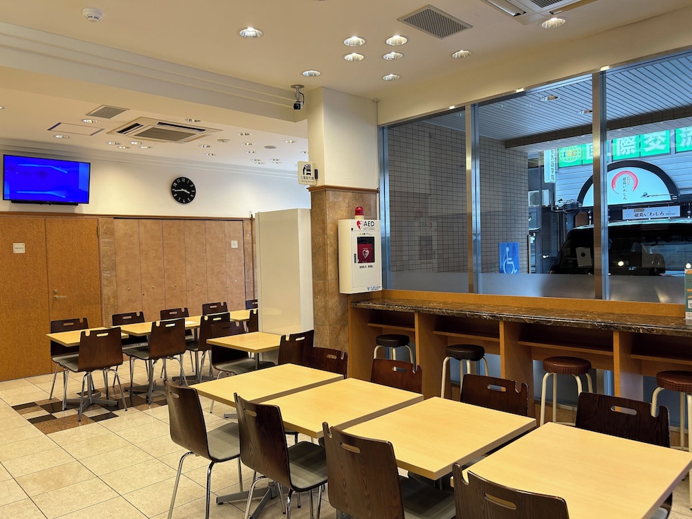 ロビーラウンジ1 | 東横INN大阪本町1