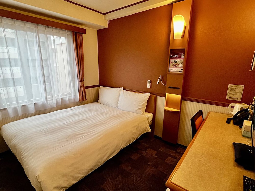 エコノミー ダブルルーム 喫煙可 | 東横 INN 新横浜駅前本館