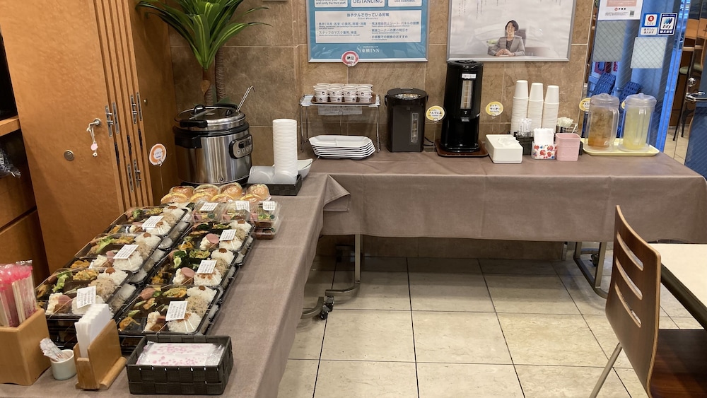 朝食スペース1 | 東横 INN 那覇国際通り美栄橋駅 朝食スペース1 | 東横 INN 那覇国際通り美栄橋駅