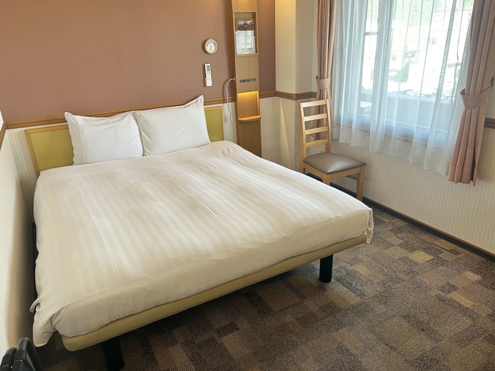 スタンダード ダブルルーム 喫煙可 | 東横 INN 徳山駅新幹線口