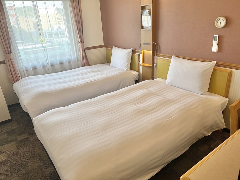 スタンダード ツインルーム 喫煙可 | 東横 INN 徳山駅新幹線口